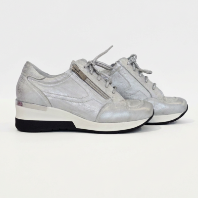 Sneakersy damskie skórzane srebrne model M-37